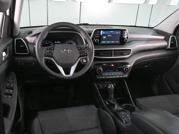 Hyundai Tucson III Рестайлинг с пробегом 2018 года, цена 2 399 000 рублей, 99321 км, внедорожник, Автокод Объявления
