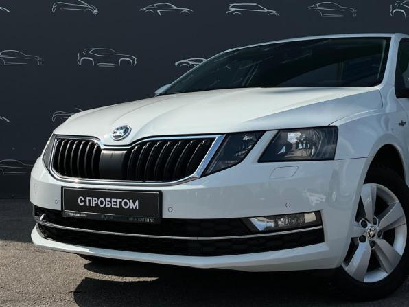 Skoda Octavia III (A7) Рестайлинг с пробегом 2019 года, цена 1 625 400 рублей, 80545 км, лифтбек, Автокод Объявления