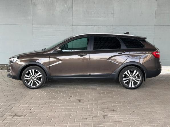 Lada (ВАЗ) Vesta I с пробегом 2020 года, цена 1 375 000 рублей, 71204 км, универсал, Автокод Объявления