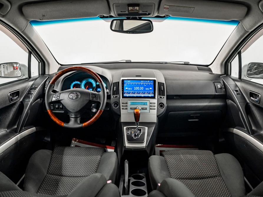 Toyota Corolla Verso I Рестайлинг 2 Красноярск  - изображение 9