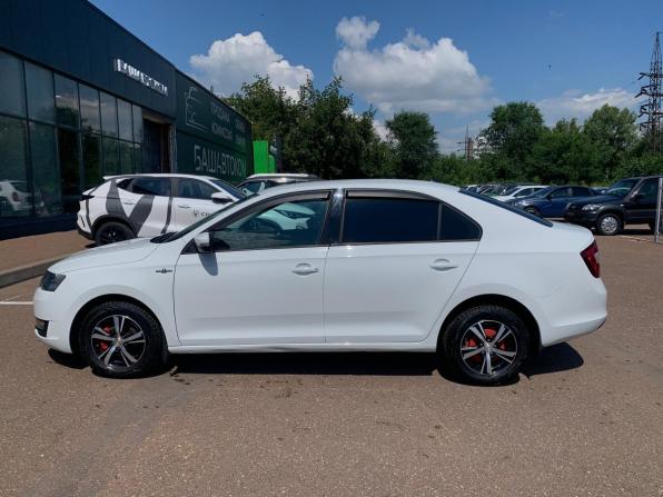 Skoda Rapid I Рестайлинг с пробегом 2018 года, цена 1 190 000 рублей, 124000 км, лифтбек, Автокод Объявления