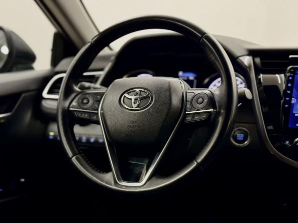 Toyota Camry VIII (XV70) с пробегом 2019 года, цена 2 967 000 рублей, 112354 км, седан, Автокод Объявления
