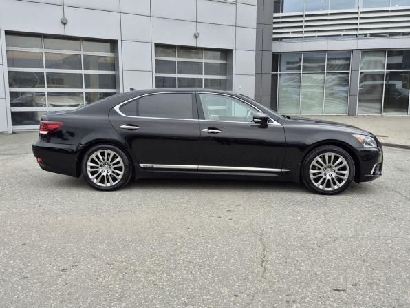 Lexus LS IV Рестайлинг 2 с пробегом 2013 года, цена 2 950 000 рублей, 182488 км, седан, Автокод Объявления