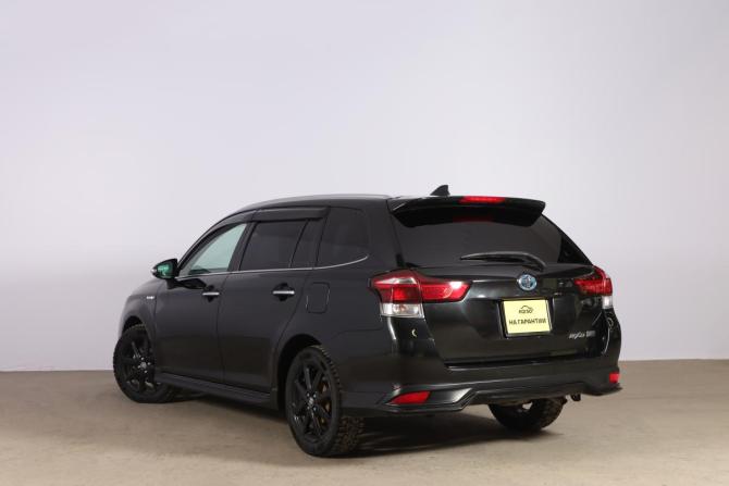 Toyota Corolla XI (E160 E170) Рестайлинг 2 с пробегом 2018 года, цена 1 749 000 рублей, 126984 км, универсал, Автокод Объявления