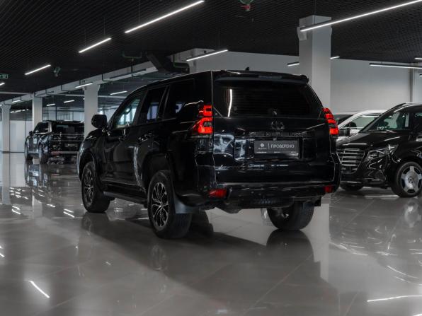 Toyota Land Cruiser Prado 150 Series Рестайлинг 2 с пробегом 2020 года, цена 4 990 000 рублей, 115953 км, внедорожник, Автокод Объявления