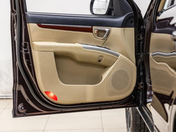 Hyundai Santa Fe II с пробегом 2008 года, цена 1 138 000 рублей, 170192 км, внедорожник, Автокод Объявления