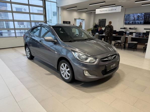 Hyundai Solaris I с пробегом 2012 года, цена 708 000 рублей, 224164 км, седан, Автокод Объявления