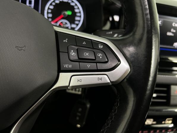 Volkswagen Polo VI с пробегом 2021 года, цена 1 850 000 рублей, 90000 км, лифтбек, Автокод Объявления