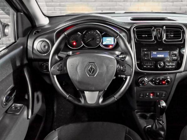 Renault Sandero II с пробегом 2018 года, цена 1 150 000 рублей, 79207 км, хэтчбек, Автокод Объявления
