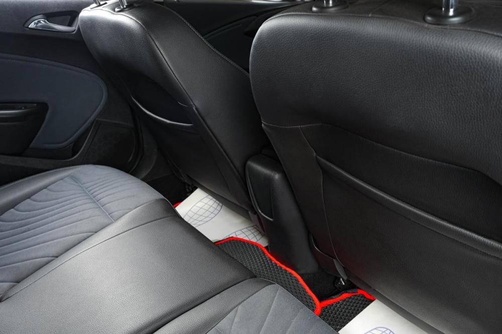 Opel Astra J Рестайлинг Тюмень  - изображение 10
