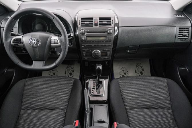 Toyota Corolla X (E140 E150) Рестайлинг с пробегом 2012 года, цена 1 159 000 рублей, 175000 км, седан, Автокод Объявления