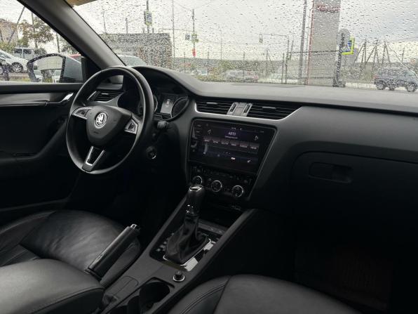 Skoda Octavia III (A7) Рестайлинг с пробегом 2018 года, цена 1 990 000 рублей, 148151 км, лифтбек, Автокод Объявления
