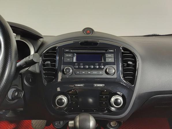 Nissan Juke I с пробегом 2012 года, цена 990 000 рублей, 132123 км, внедорожник, Автокод Объявления