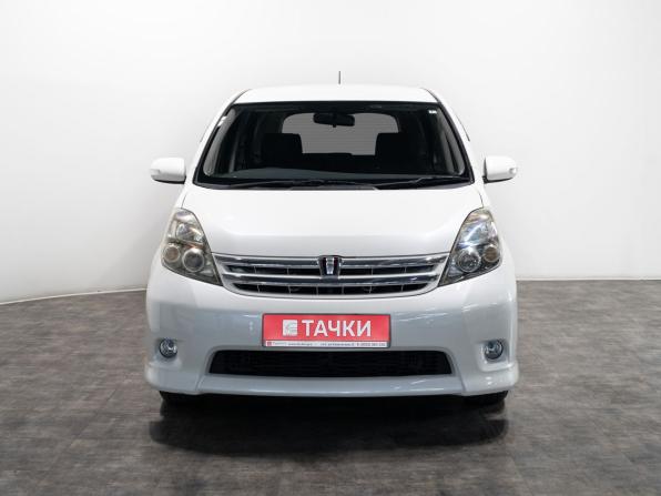 Toyota ISis I Рестайлинг с пробегом 2010 года, цена 1 270 000 рублей, 139389 км, компактвэн, Автокод Объявления