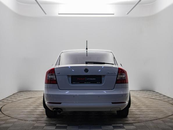 Skoda Octavia II (A5) Рестайлинг с пробегом 2013 года, цена 965 000 рублей, 253203 км, лифтбек, Автокод Объявления