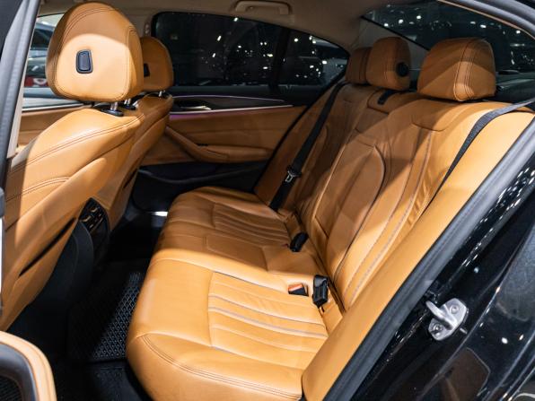 BMW 5 серии VII (G30/G31/G38) с пробегом 2019 года, цена 3 389 700 рублей, 105769 км, седан, Автокод Объявления