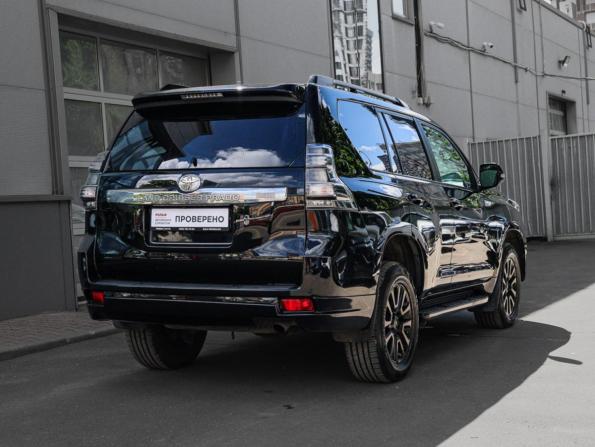 Toyota Land Cruiser Prado 150 Series Рестайлинг 1 с пробегом 2016 года, цена 3 600 000 рублей, 196692 км, внедорожник, Автокод Объявления