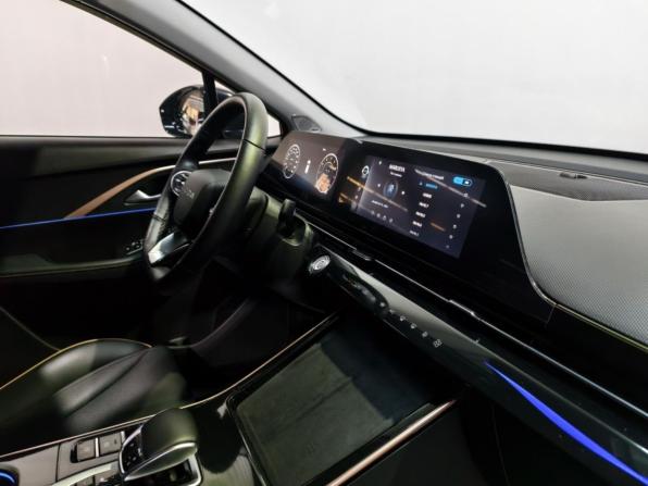 Omoda C5 I с пробегом 2023 года, цена 1 924 000 рублей, 24571 км, внедорожник, Автокод Объявления