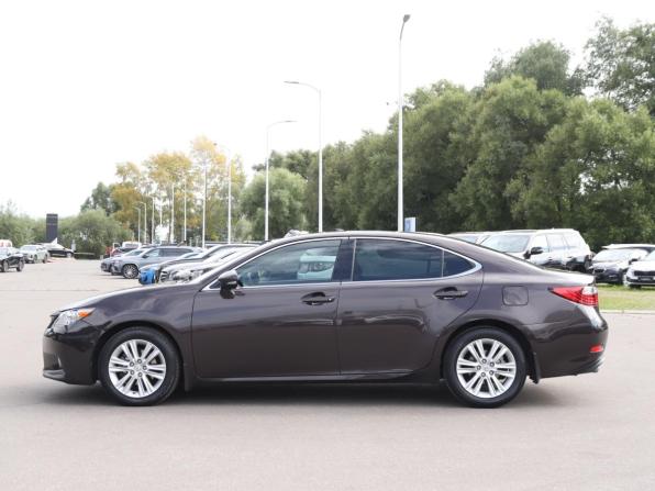 Lexus ES VI с пробегом 2015 года, цена 2 330 000 рублей, 183790 км, седан, Автокод Объявления