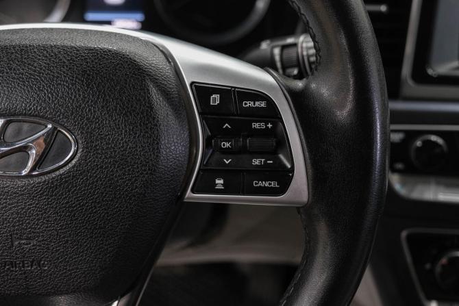 Hyundai Sonata VII (LF) Рестайлинг с пробегом 2017 года, цена 1 569 000 рублей, 173000 км, седан, Автокод Объявления