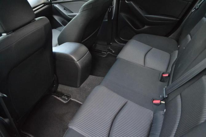 Mazda 3 III (BM) с пробегом 2015 года, цена 1 450 000 рублей, 150251 км, седан, Автокод Объявления