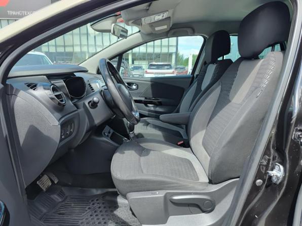 Renault Kaptur I с пробегом 2018 года, цена 1 450 000 рублей, 222523 км, внедорожник, Автокод Объявления