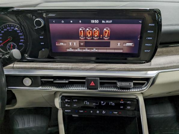 Kia K5 III с пробегом 2022 года, цена 2 740 000 рублей, 91013 км, седан, Автокод Объявления