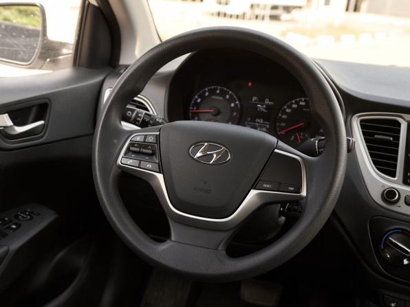 Hyundai Solaris II Рестайлинг с пробегом 2021 года, цена 1 598 000 рублей, 76420 км, седан, Автокод Объявления