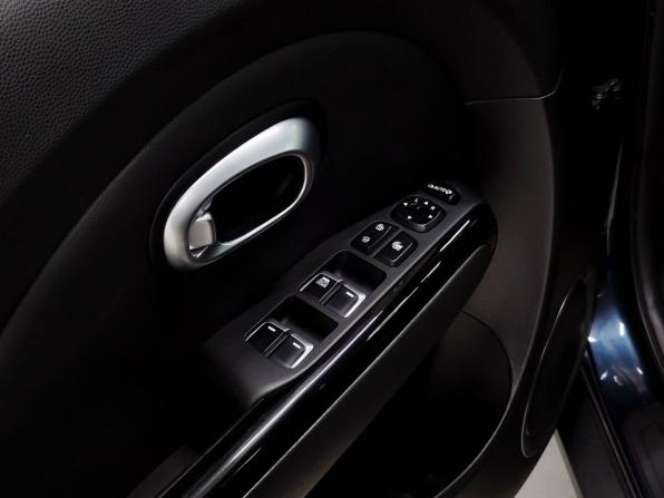 Kia Soul II Рестайлинг с пробегом 2017 года, цена 1 560 000 рублей, 57799 км, хэтчбек, Автокод Объявления