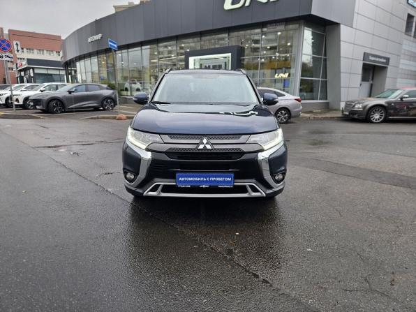Mitsubishi Outlander III Рестайлинг 3 с пробегом 2021 года, цена 2 553 000 рублей, 113510 км, внедорожник, Автокод Объявления