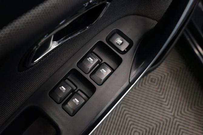Kia Ceed II с пробегом 2013 года, цена 1 190 000 рублей, 227605 км, хэтчбек, Автокод Объявления