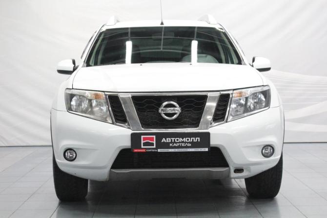 Nissan Terrano III (D10) с пробегом 2014 года, цена 1 050 000 рублей, 196760 км, внедорожник, Автокод Объявления