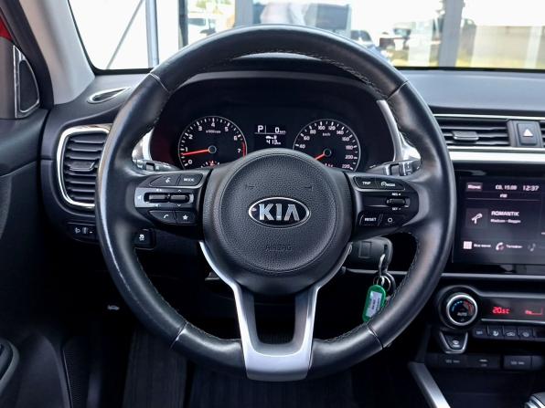 Kia Rio IV Рестайлинг с пробегом 2021 года, цена 1 739 000 рублей, 61300 км, седан, Автокод Объявления