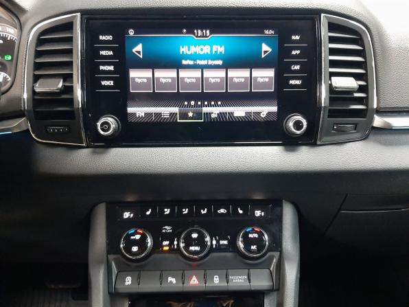 Skoda Karoq I с пробегом 2021 года, цена 2 799 000 рублей, 55415 км, внедорожник, Автокод Объявления