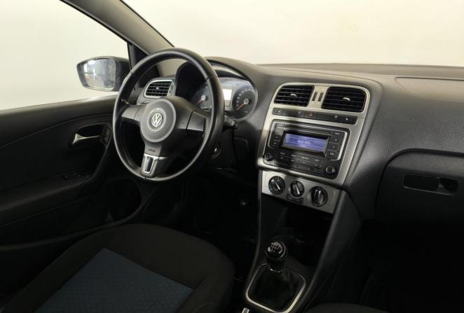 Volkswagen Polo V с пробегом 2013 года, цена 780 000 рублей, 167491 км, седан, Автокод Объявления