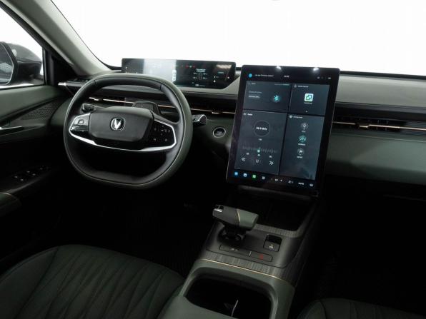 Changan Lamore с пробегом 2023 года, цена 1 942 000 рублей, 42955 км, седан, Автокод Объявления