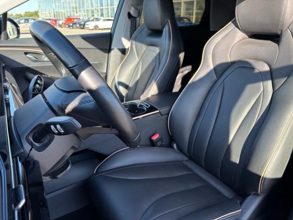 Omoda C5 I с пробегом 2023 года, цена 1 864 000 рублей, 28650 км, внедорожник, Автокод Объявления
