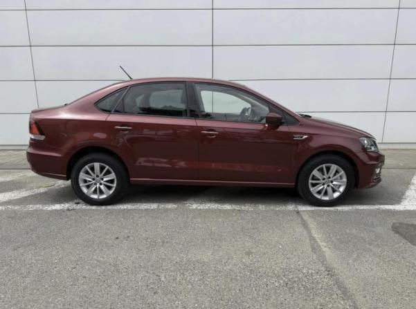 Volkswagen Polo V Рестайлинг с пробегом 2016 года, цена 1 480 000 рублей, 73624 км, седан, Автокод Объявления