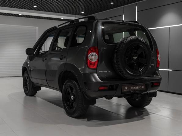 Chevrolet Niva I Рестайлинг с пробегом 2016 года, цена 730 000 рублей, 91570 км, внедорожник, Автокод Объявления