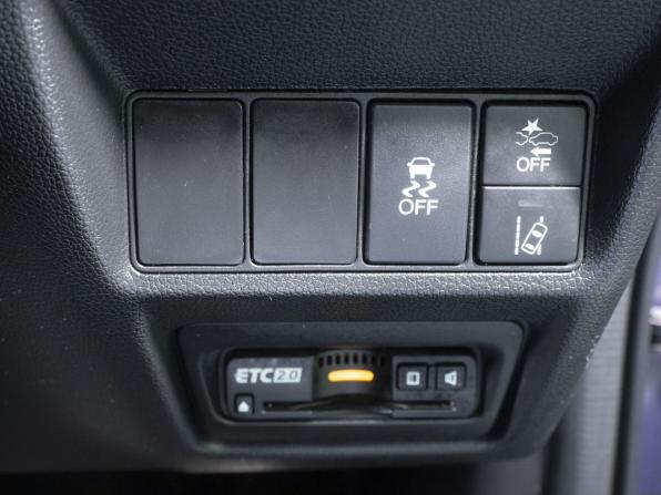 Honda Stepwgn V Рестайлинг с пробегом 2020 года, цена 2 535 000 рублей, 47000 км, минивэн, Автокод Объявления