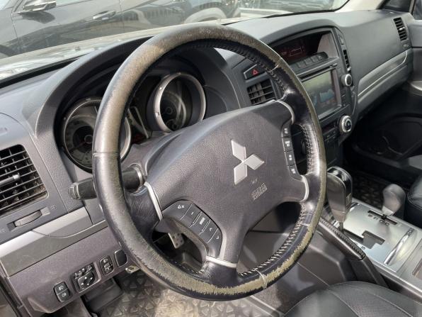 Mitsubishi Pajero IV Рестайлинг 1 с пробегом 2012 года, цена 1 939 000 рублей, 223527 км, внедорожник, Автокод Объявления