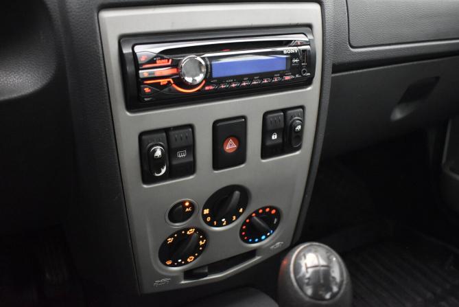 Renault Logan I с пробегом 2009 года, цена 330 000 рублей, 174006 км, седан, Автокод Объявления