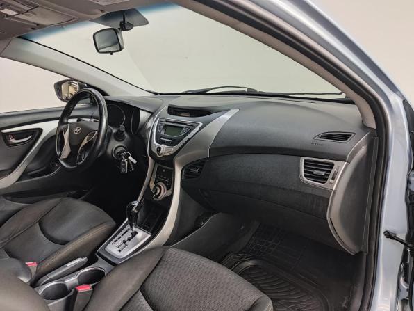 Hyundai Elantra V (MD) с пробегом 2011 года, цена 640 000 рублей, 210502 км, седан, Автокод Объявления
