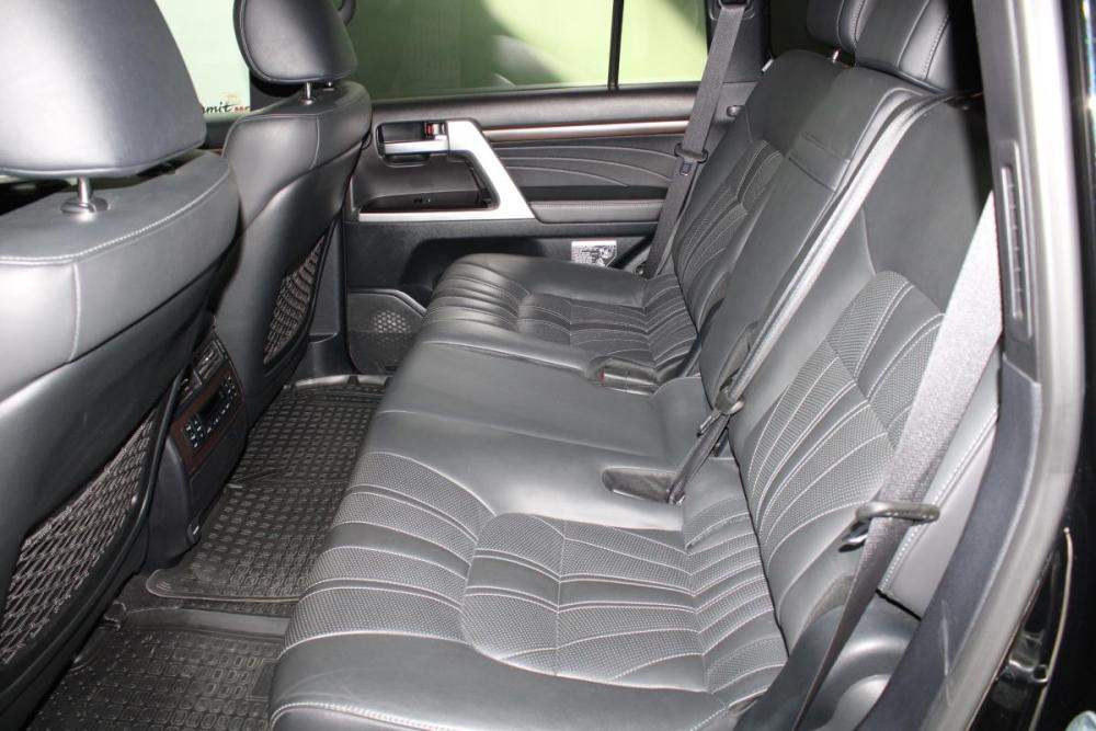 Toyota Land Cruiser 200 Series Рестайлинг 2 Владивосток  - изображение 16