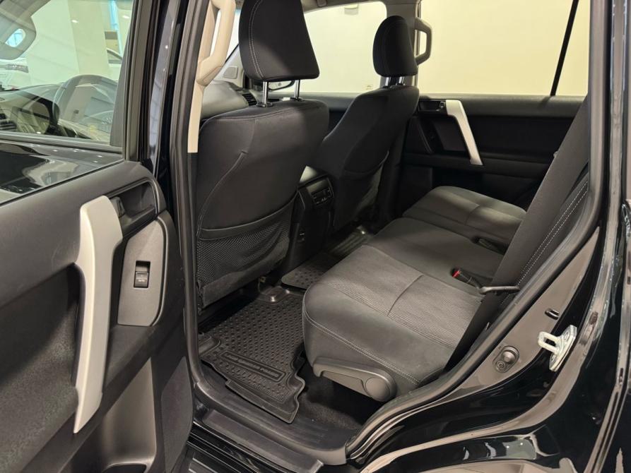 Toyota Land Cruiser Prado 150 Series Рестайлинг 2 Омск  - изображение 14