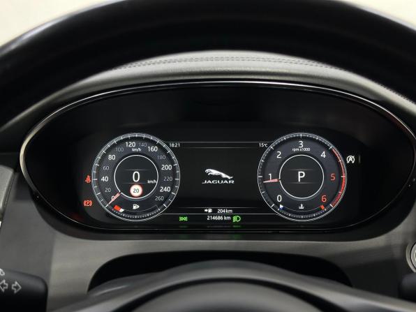 Jaguar E-Pace I с пробегом 2019 года, цена 1 880 000 рублей, 214300 км, внедорожник, Автокод Объявления