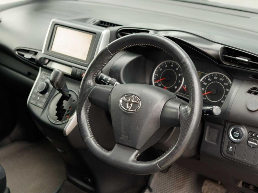 Toyota Wish II Новосибирск  - изображение 11