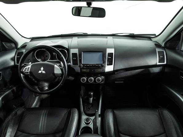 Mitsubishi Outlander II с пробегом 2007 года, цена 999 585 рублей, 220759 км, внедорожник, Автокод Объявления