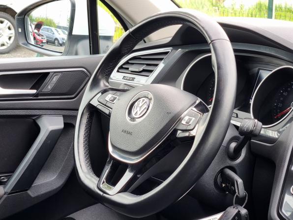 Volkswagen Tiguan II с пробегом 2017 года, цена 2 249 000 рублей, 103349 км, внедорожник, Автокод Объявления