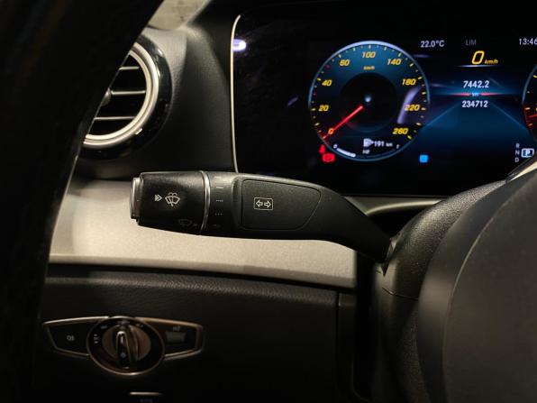 Mercedes-Benz E-Класс V (W213 S213 C238) Рестайлинг с пробегом 2021 года, цена 2 785 000 рублей, 234707 км, седан, Автокод Объявления